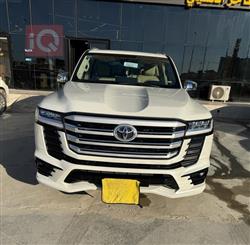 2024 تويوتا لاندكروزر