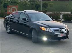 2012 تويوتا أفالون