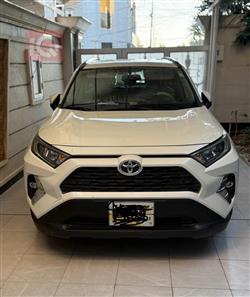 2020 تويوتا راف 4