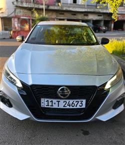 Nissan Altima 2019