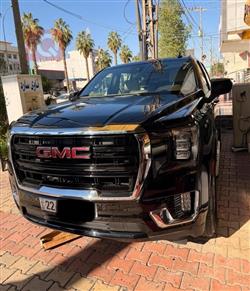 2023 جي ام سي يوكون