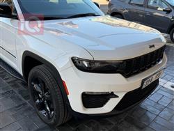 2024 جيب جراند شيروكي