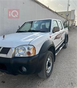 2012 نيسان بيك اب