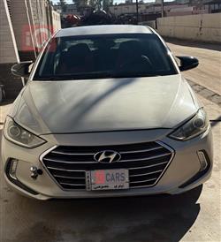 2017 هيونداي النترا