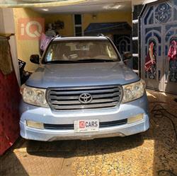 2011 تويوتا لاندكروزر