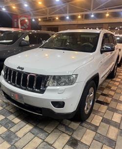 2013 جيب جراند شيروكي