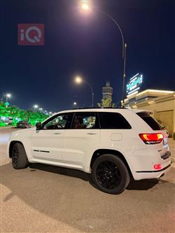 2021 جيب جراند شيروكي