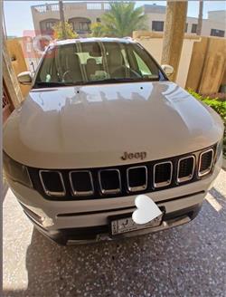 2020 جيب كومباس