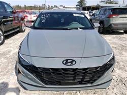 Hyundai Elantra 2022