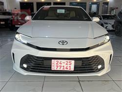 2025 تويوتا كامري