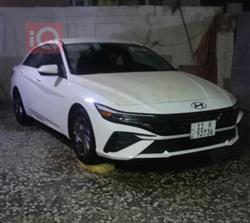 Hyundai Elantra 2024