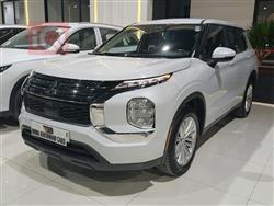 2022 ميتسوبيشي اوتلاندر