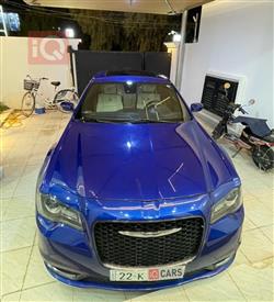 2021 كرايسلر 300