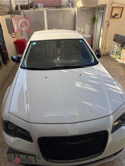 2022 كرايسلر 300