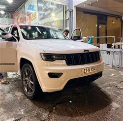 2021 جيب جراند شيروكي