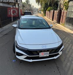 Hyundai Elantra 2024