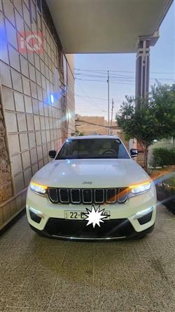 Jeep Grand Cherokee 2024