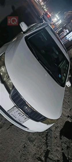 2012 كيا سيراتو