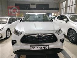 Toyota Highlander 2025