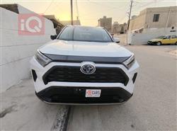 Toyota RAV4 2024