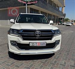 2020 تويوتا لاندكروزر