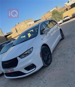 Chrysler Pacifica 2022