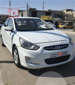 2013 هيونداي أكسنت