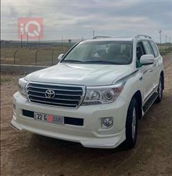2013 تويوتا لاندكروزر
