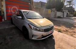 2017 كيا فورتي