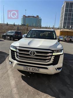 2022 تويوتا لاندكروزر
