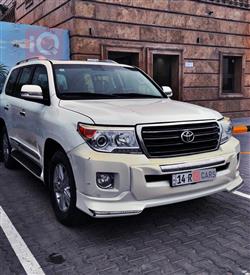 2015 تويوتا لاندكروزر