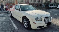 2010 كرايسلر 300