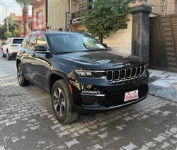 2023 جيب جراند شيروكي