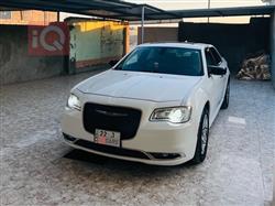 Chrysler 300 2017