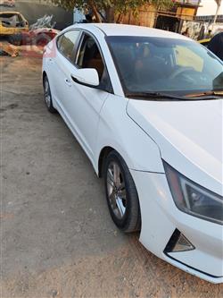 Hyundai Elantra 2019