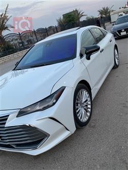 2019 تويوتا أفالون