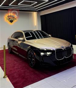 2023 بي ام دبليو الفئة 7