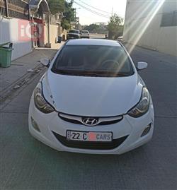 Hyundai Elantra 2013