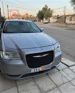 Chrysler 300 2018