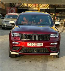 2022 جيب جراند شيروكي