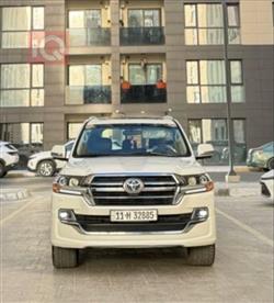 2020 تويوتا لاندكروزر