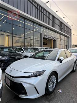 2025 تويوتا كامري