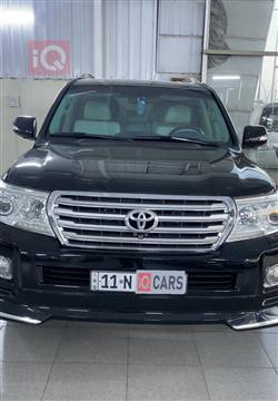 2014 تويوتا لاندكروزر