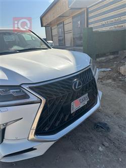 2017 لكزس LX