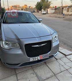 2018 كرايسلر 300
