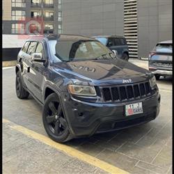 2014 جيب جراند شيروكي