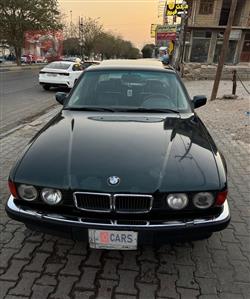 BMW 7-Series 1991
