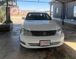 2002 تويوتا أفالون