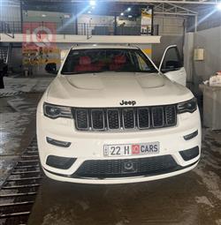 2021 جيب جراند شيروكي