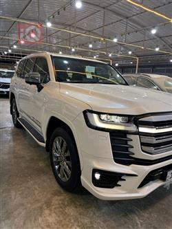 2024 تويوتا لاندكروزر